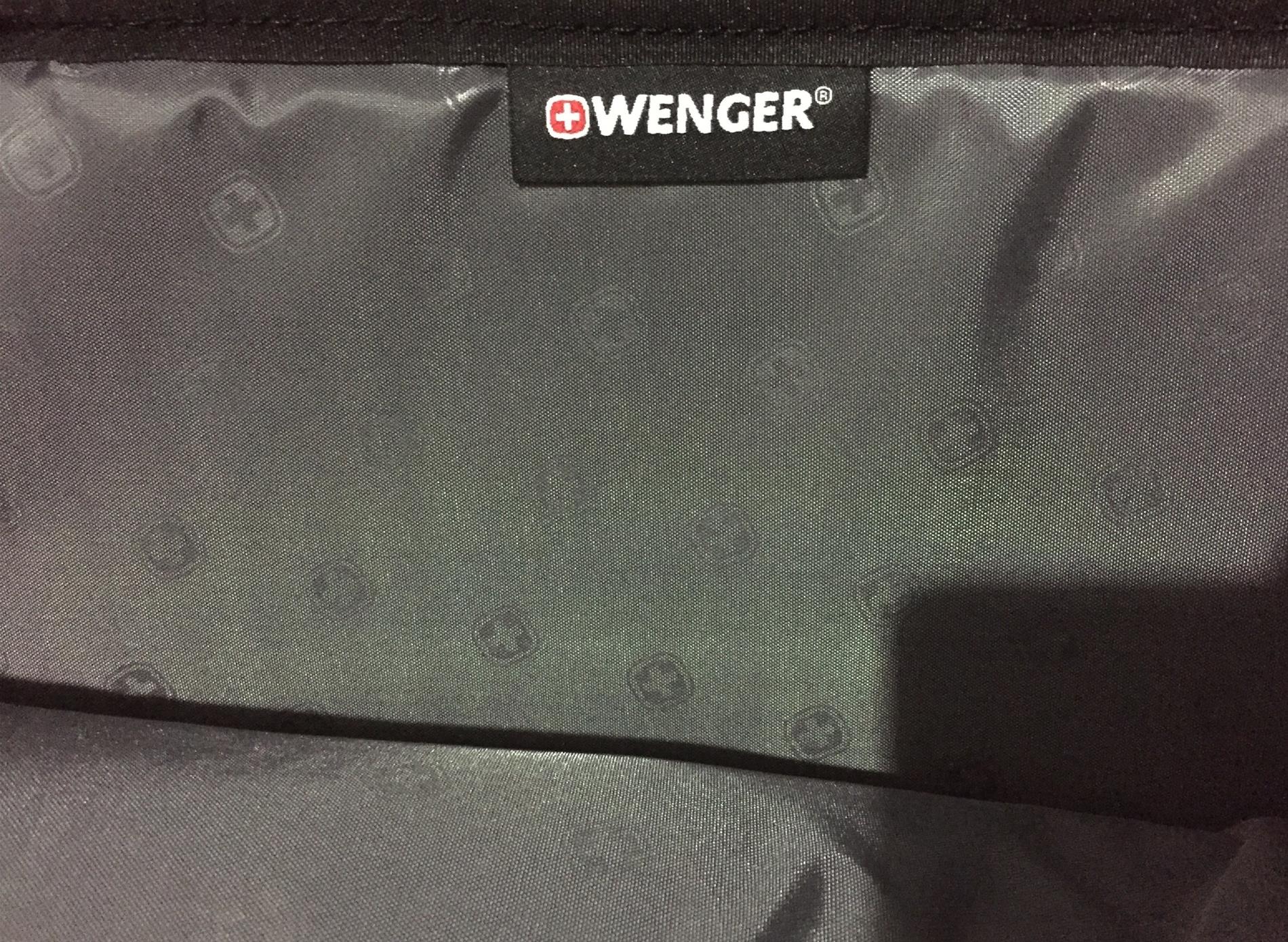 Wenger Laptop Macbook Kılıfı Lisanslı 40x30