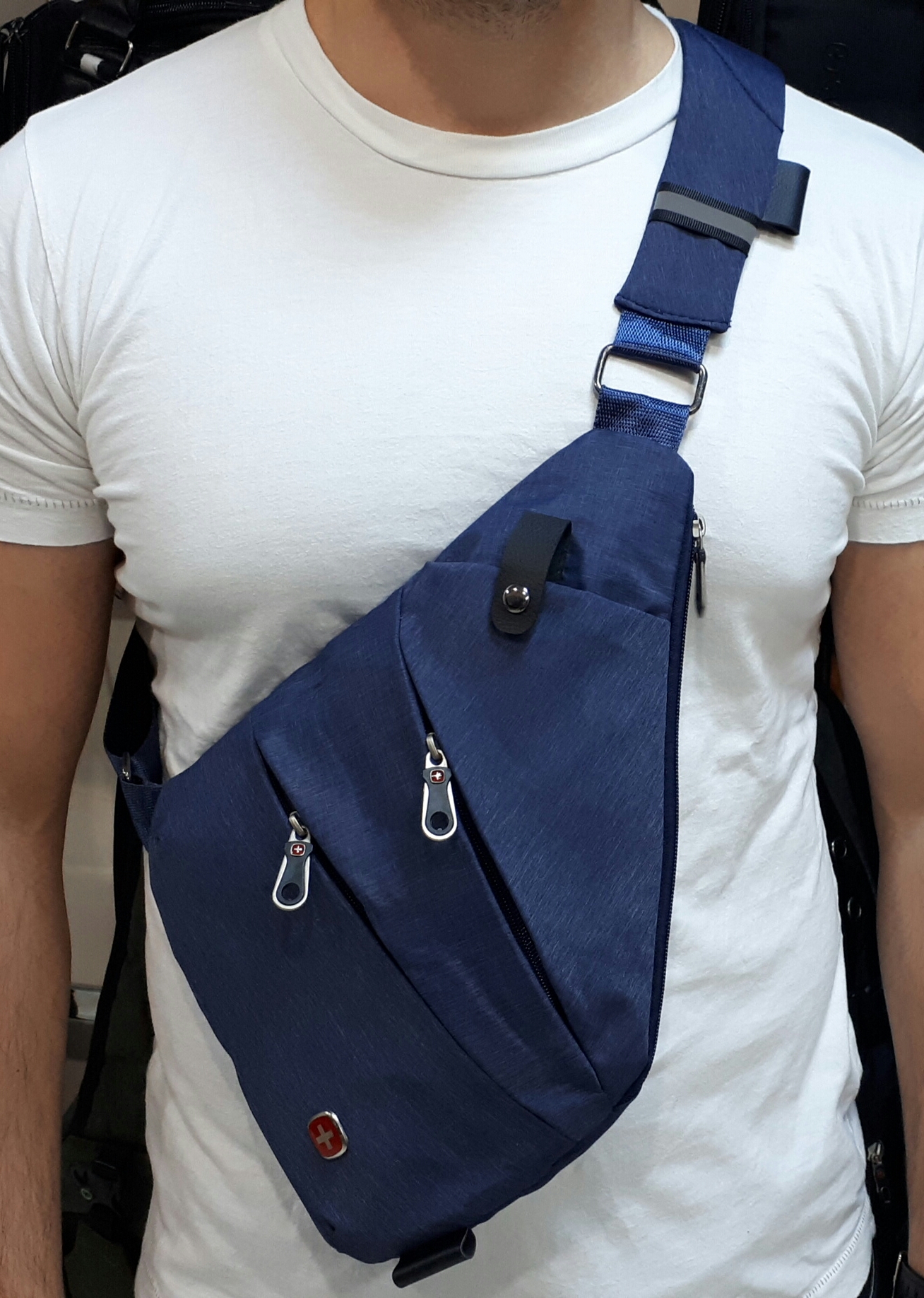 SwıssGear Çapraz Askılı Sırt ve Göğüs Çantası SG8000