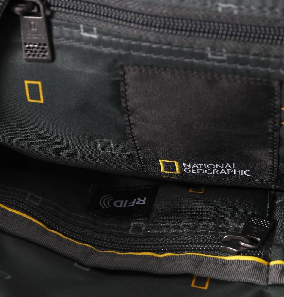National Geographic Vegan Deri Bodybag Sırt ve Göğüs Çantası Siyah