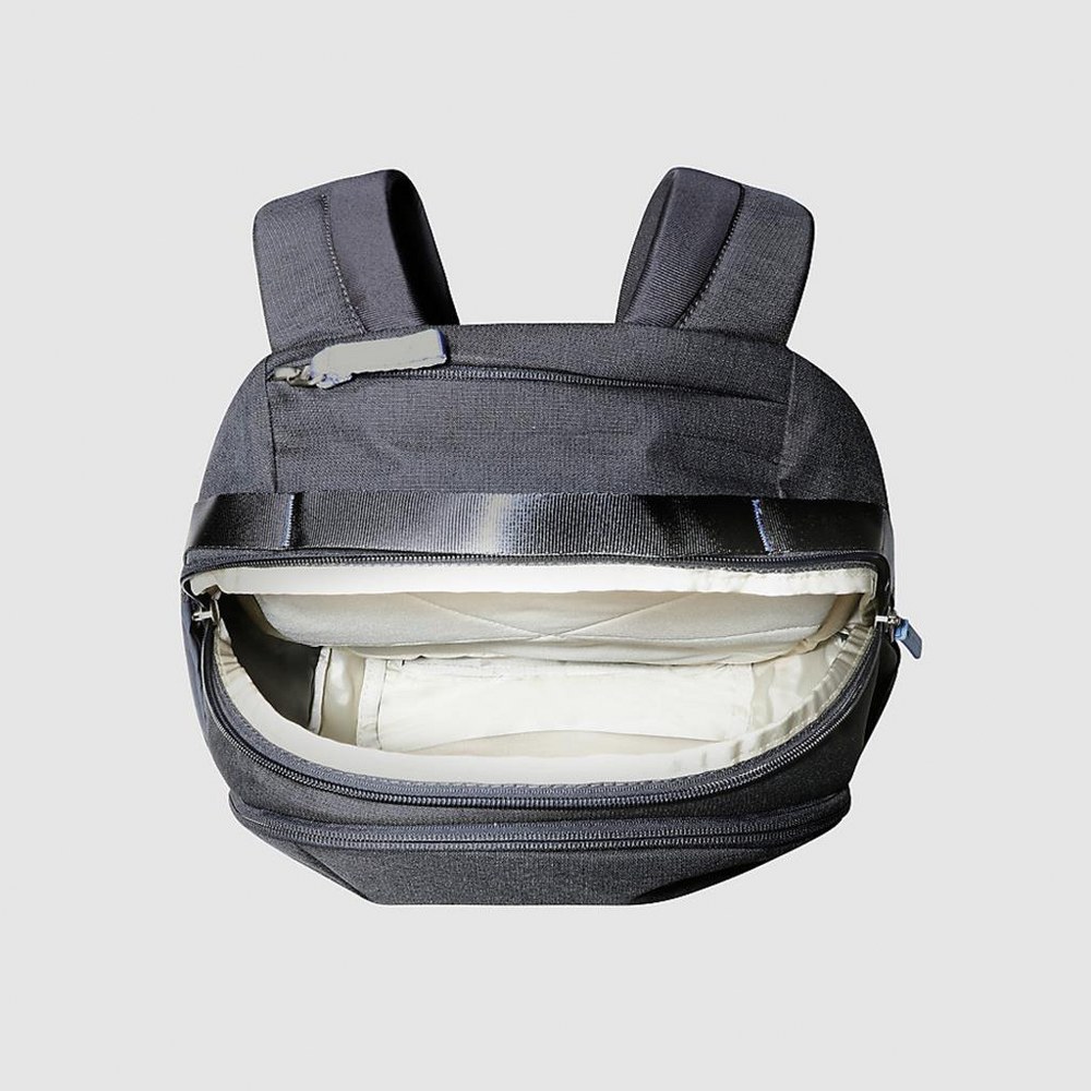 The North Face Isabella 3.0 Kadın Sırt Çantası Gri