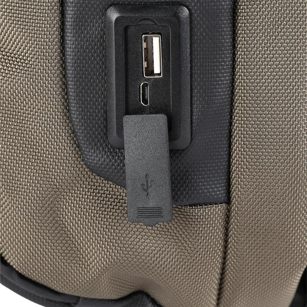 ÇÇS 31300 Usb Çıkışlı Çapraz Sırt ve Göğüs Çantası Yeşil