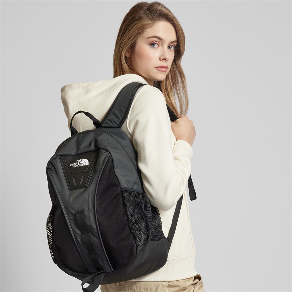 The North Face Y2K 20L Sırt Çantası Siyah